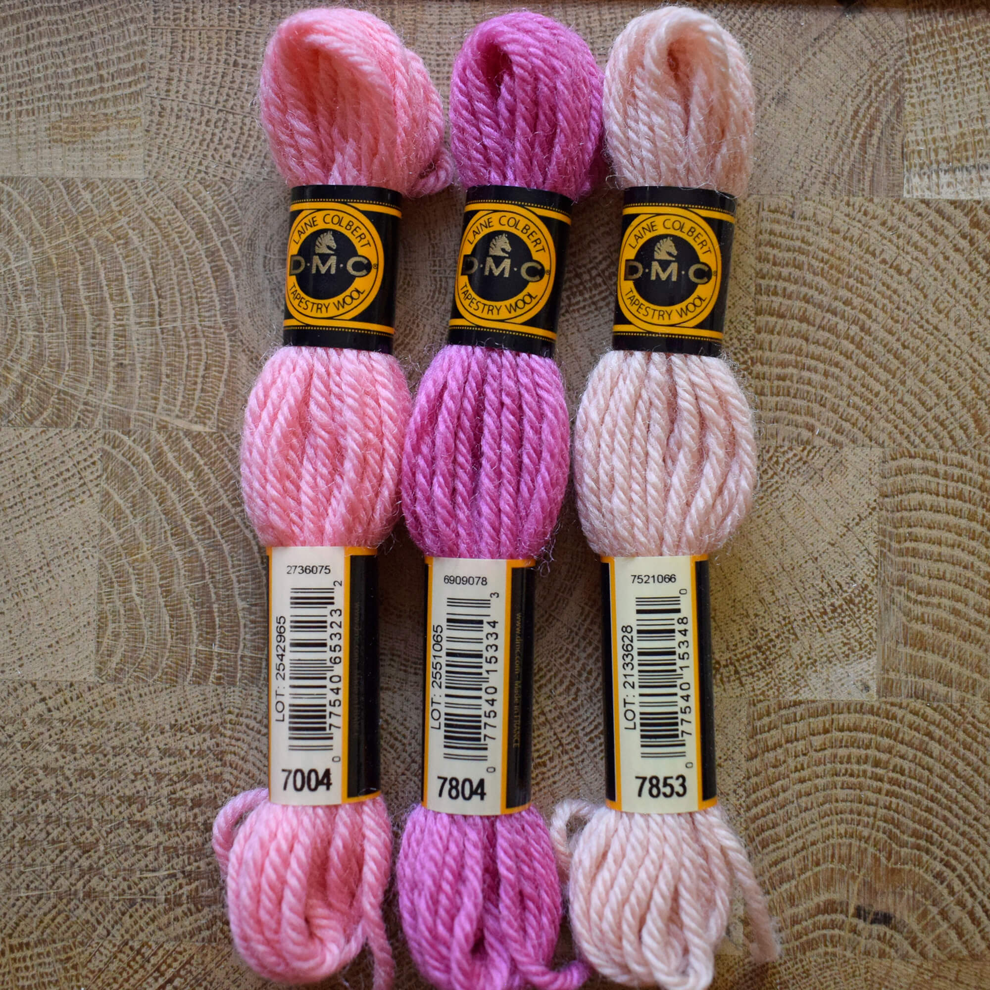 DMC Tapestry Wool (Laine Colbert) - 100% Virgin Wool - 8m Skein - Image 5