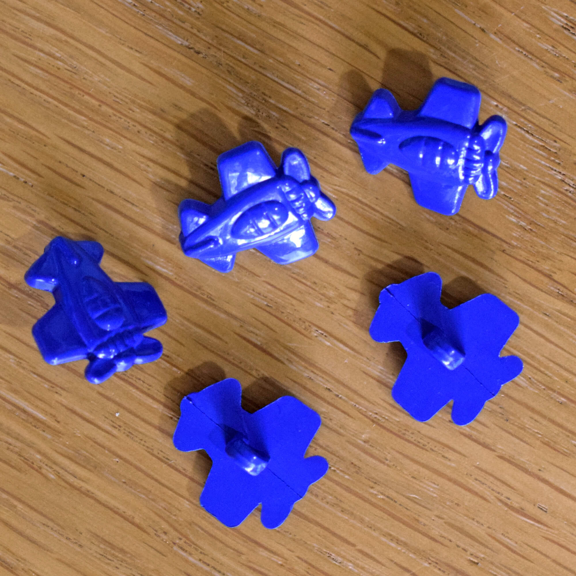 Blue Airplane Buttons - Pack of 5 - 18mm Plastic Shank - Novelty for Children's Clothes & Crafts - Image 5