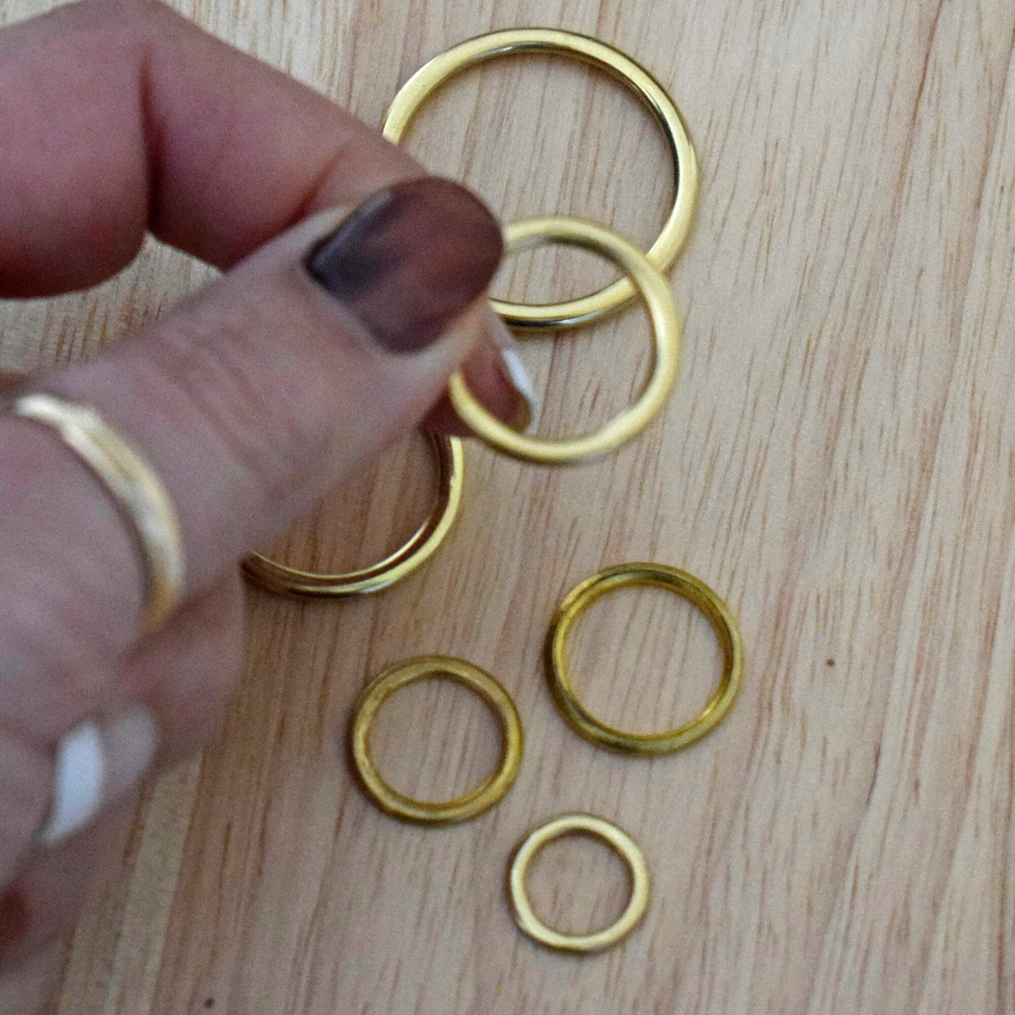 Brass Rings - Assorted Sizes Pack of 8 - For Dorset Buttons & Sewing Crafts - Image 6