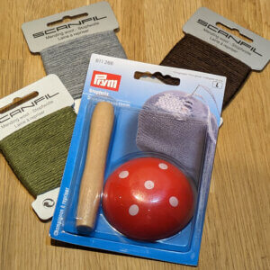 Darning Mushroom - Prym Toadstool - Lacquered Hardwood - For Hand Darning Garments