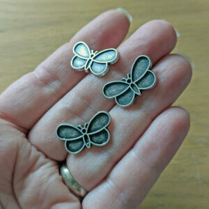 Butterfly Metal Buttons – Antique Silver – Set of 3 – 22 mm – Shank Style