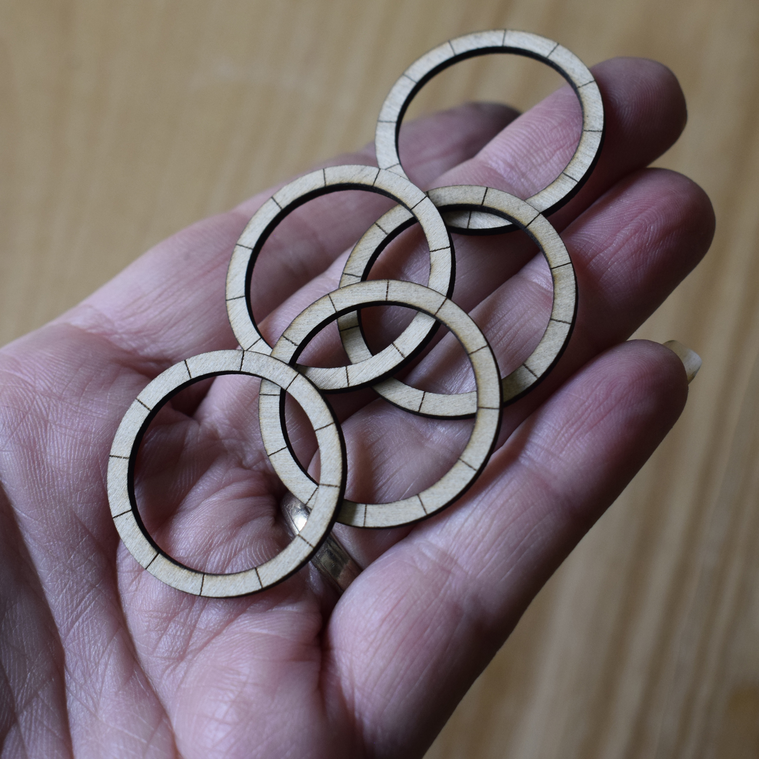 Wooden Rings Flat with Guide Lines Pack of 10 - Choice of 6 Sizes - 2mm - Image 11
