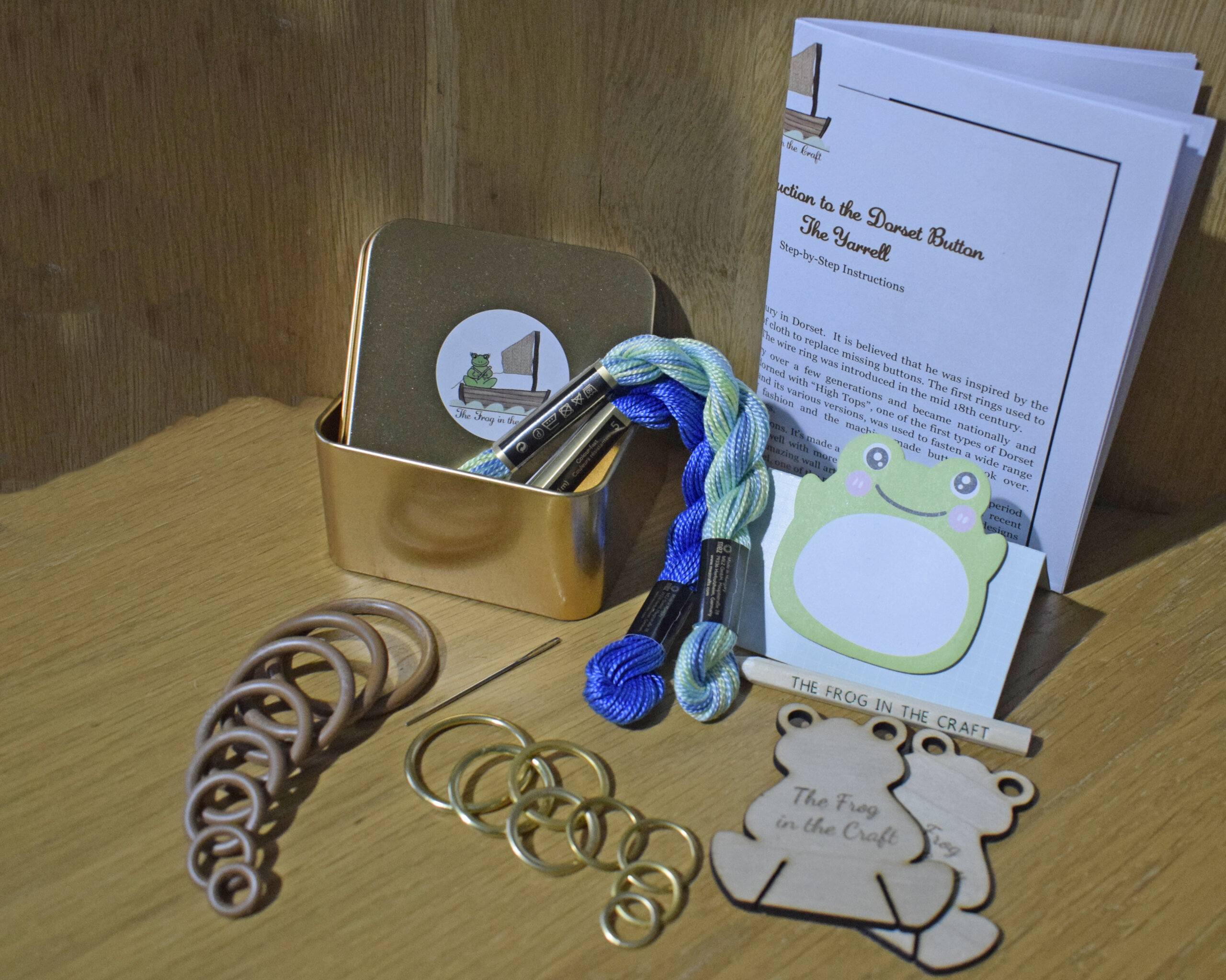 Yarrell Dorset Button Crafting Kit in a Tin – 10 Colour Combos + Christmas Edition - Image 4