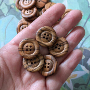 Olive Wood Buttons – Pack of 5 – 4-Hole Round with Indent – 15mm, 23mm, 28mm