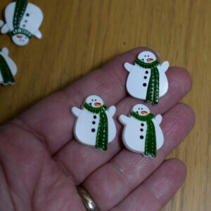 White Snowman with Green Scarf Shank Button 25mm - Nylon - Pack of 3