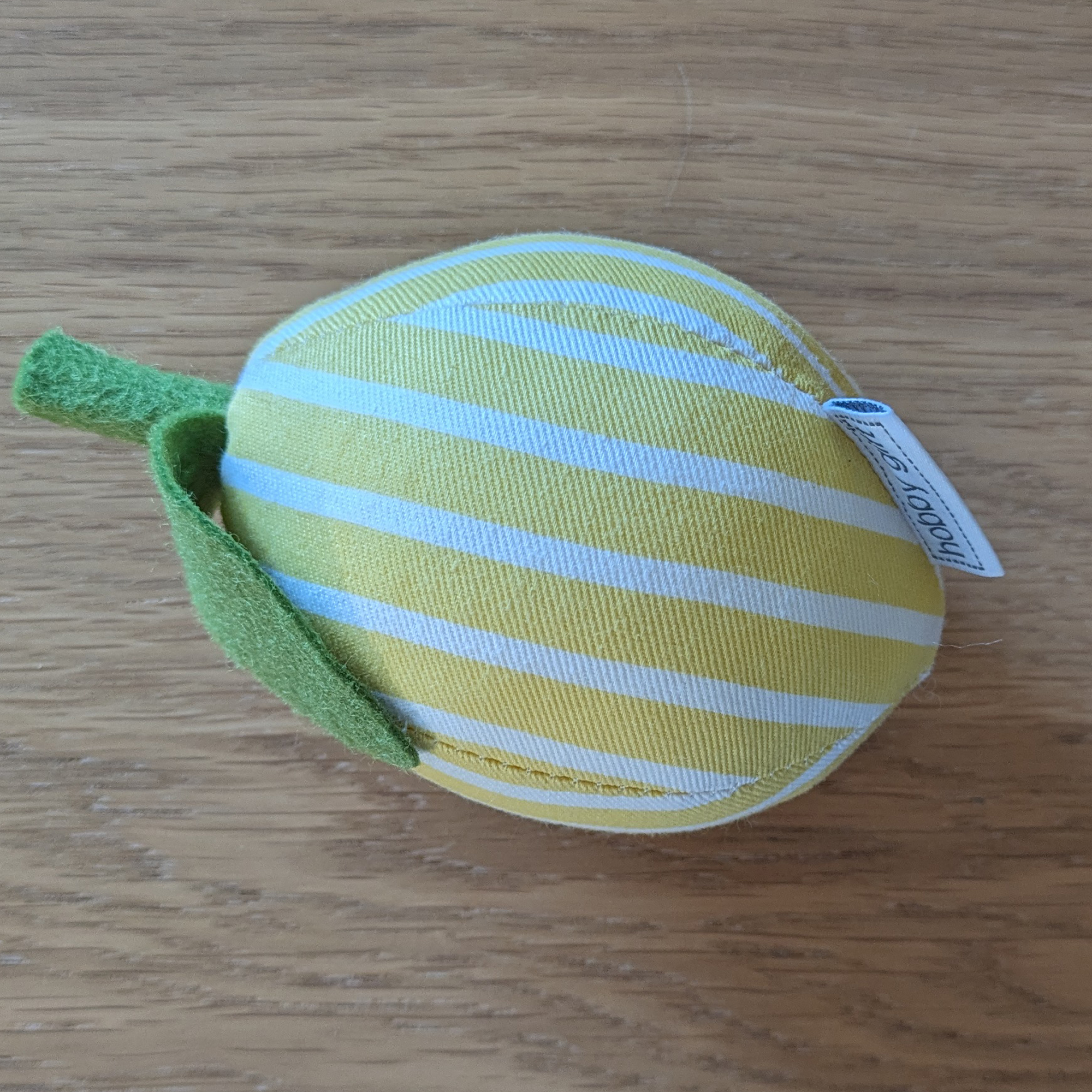 Lemon Pincushion – Yellow and White Striped Cotton Fabric – 12 cm - Image 2