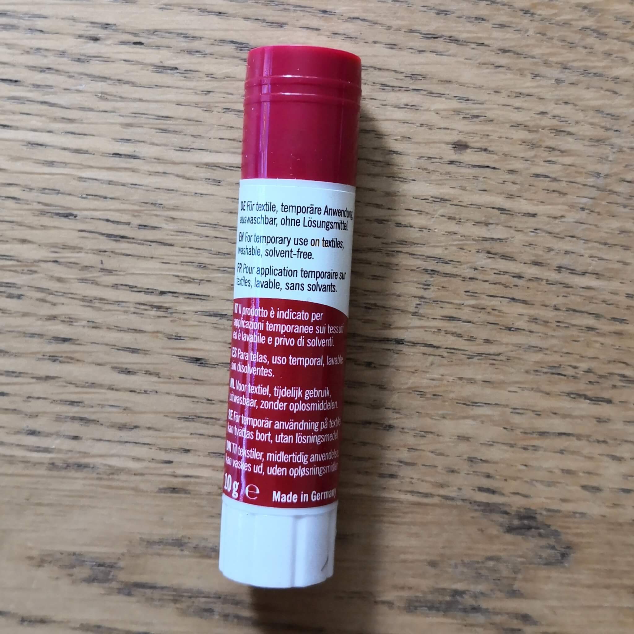 Fabric Glue Stick by Gütermann - 10g - Temporary Washable Solvent Free For Textiles - Image 3