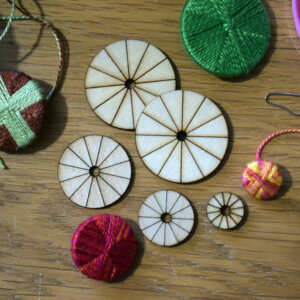Wooden Button Mould Discs with Guide Lines Pack of 5 - Choice of 5 Sizes - 2mm - For Thread Wrapped or Fabric Covered Buttons