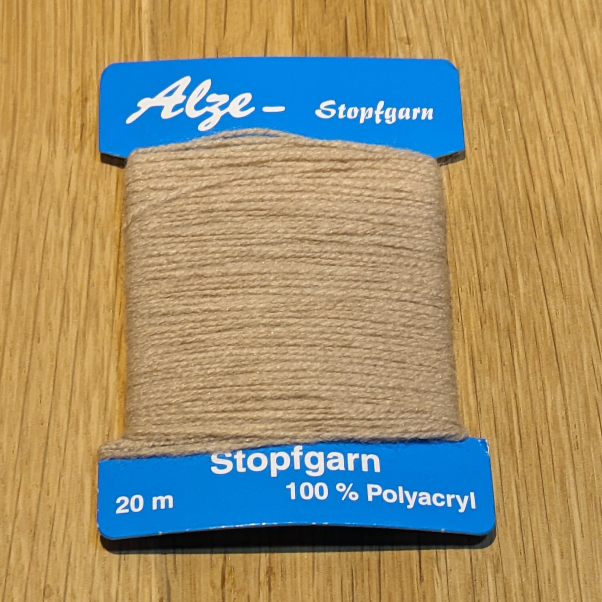 Alze Mending Wool Polyacrylic Twist – 2-Ply – 20m Card - Image 4