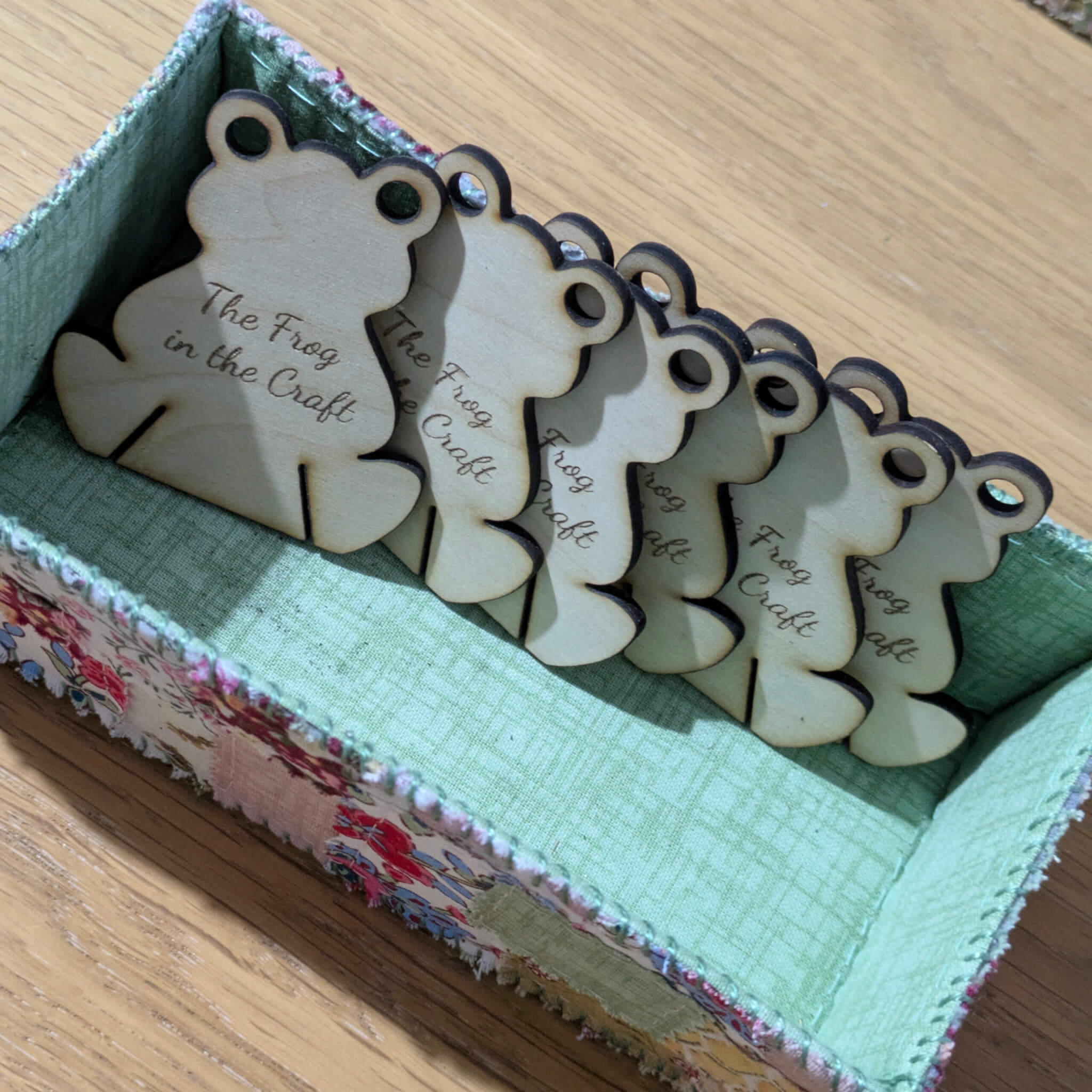 Frog Shaped Wooden Thread Bobbins – Birch Plywood - Image 9