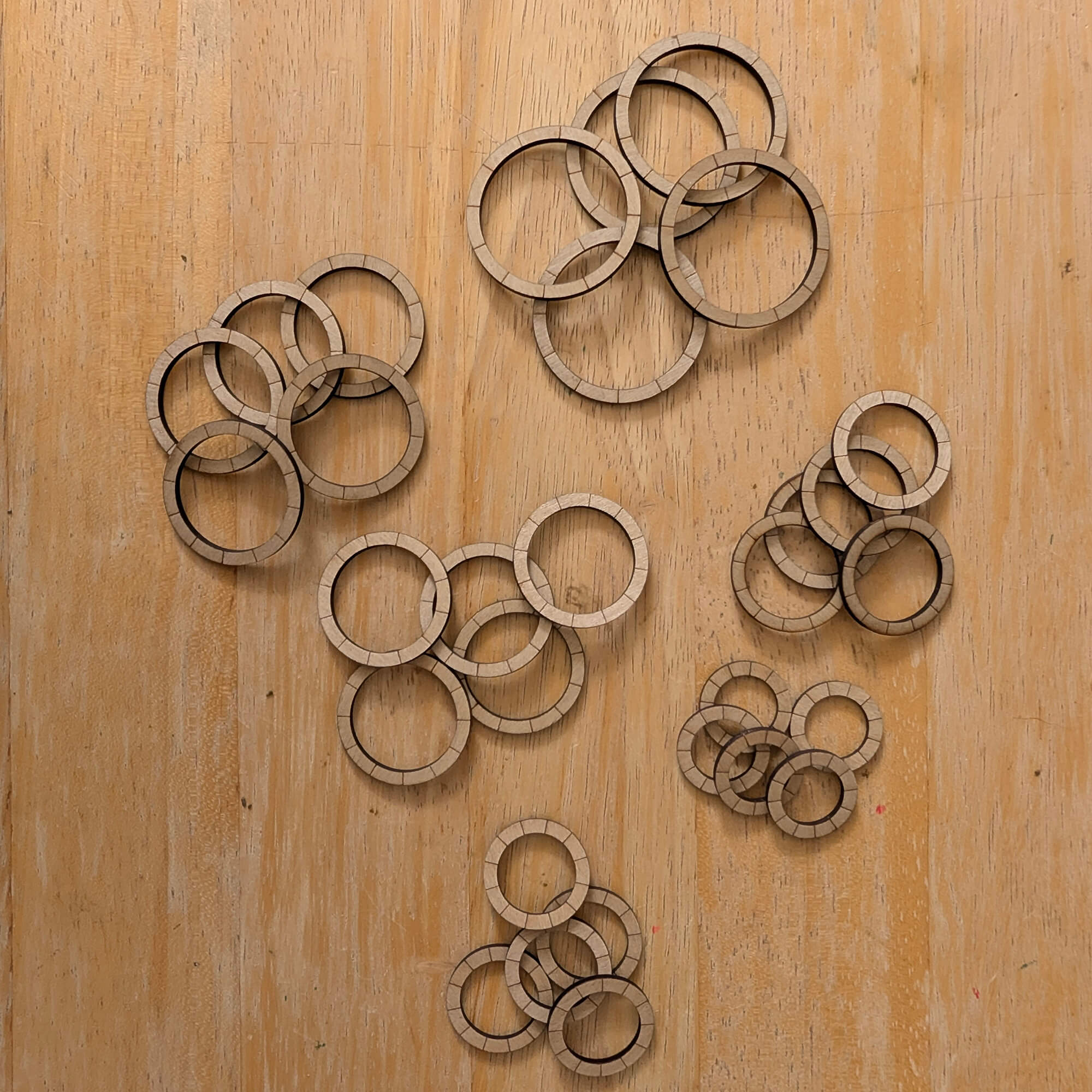 Wooden Rings - Flat with Guide Lines - Assorted Pack of 30 - Image 2