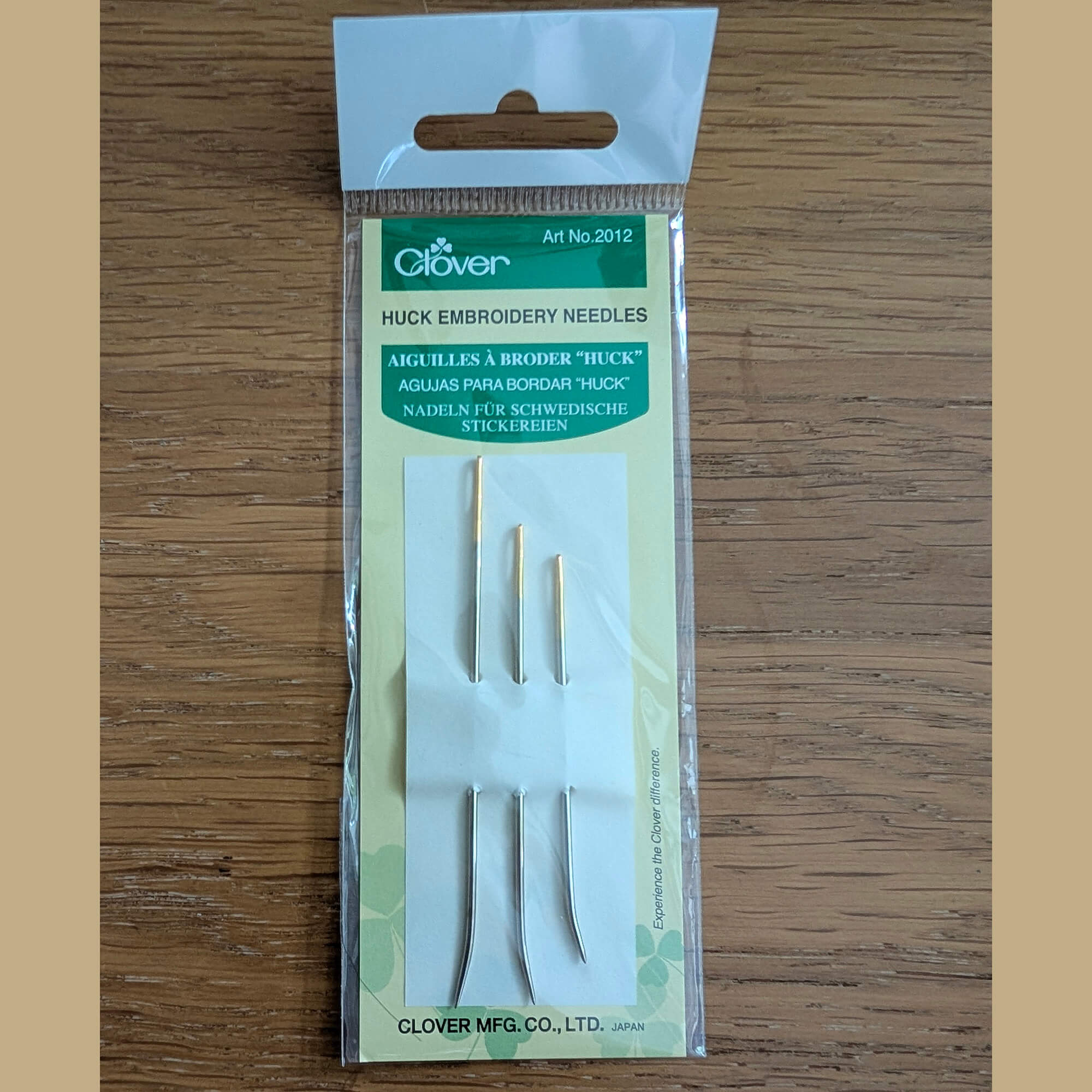 Clover Gold Eye Huck Embroidery Needles - 3 Sizes
