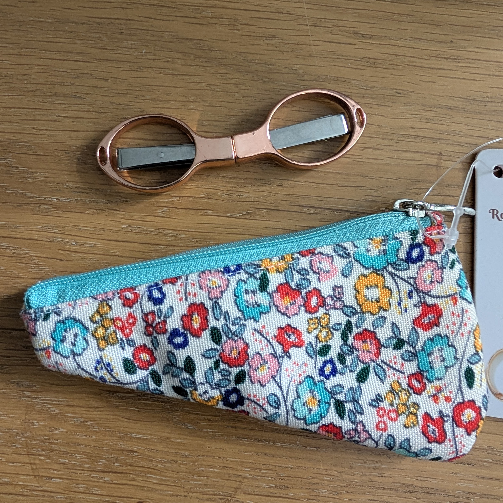 KnitPro Rose Gold Folding Scissors - 9.6cm with Floral Pouch - Image 3