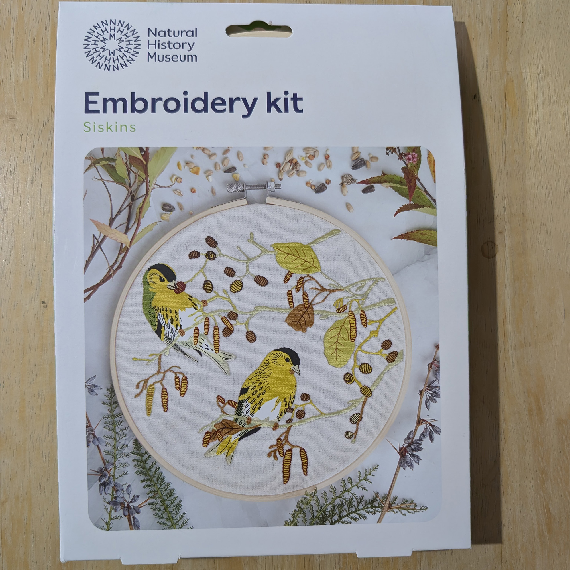 Natural History Museum Embroidery Kit - Siskins