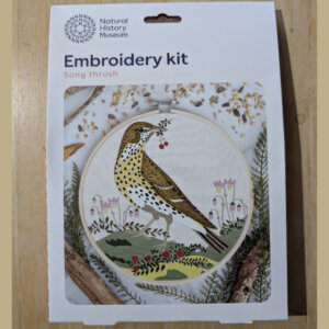 Natural History Museum Embroidery Kit - Song Thrush