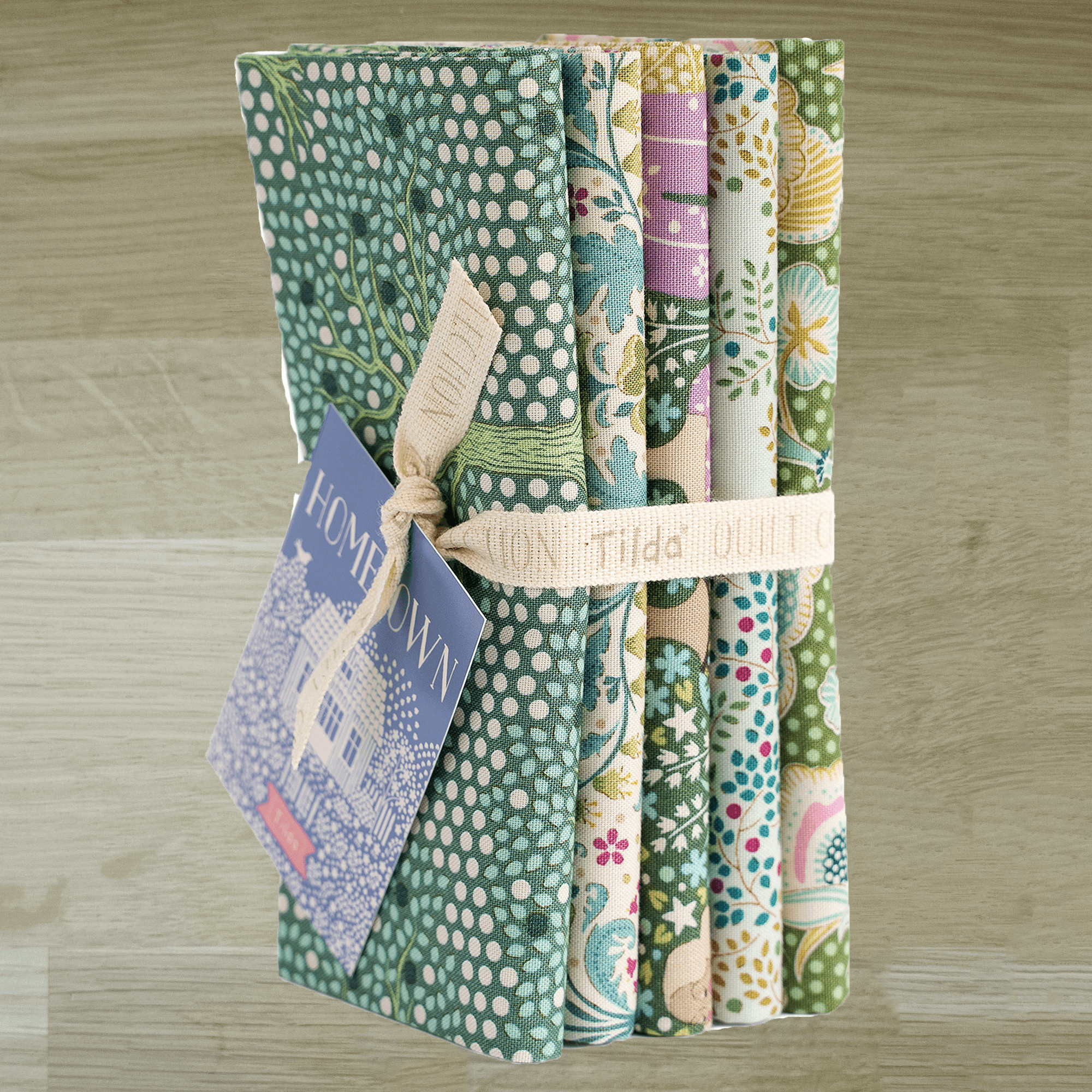 Tilda Hometown Fat Quarter Bundle - Green Sage