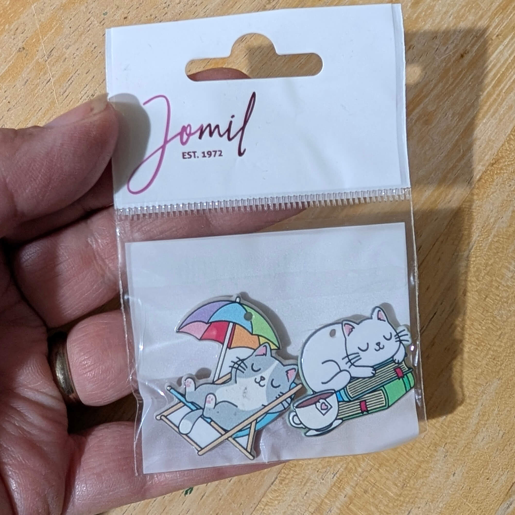 Magnetic Needle Minders - Cats Pack of 2