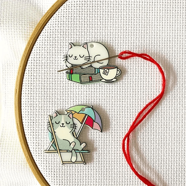Magnetic Needle Minders - Cats Pack of 2 - Image 4