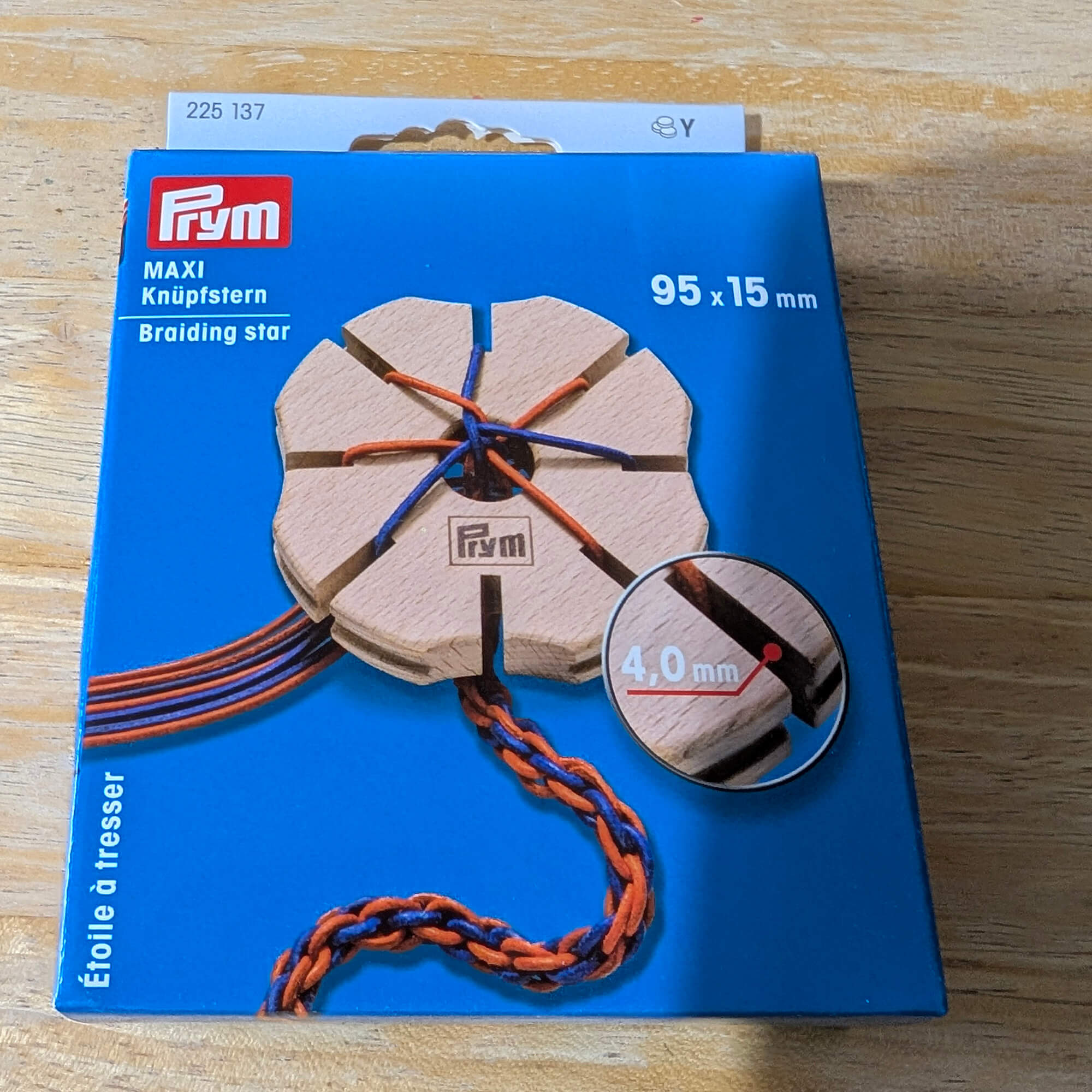 Prym MAXI Braiding Star - Wooden Cord Maker - Image 3