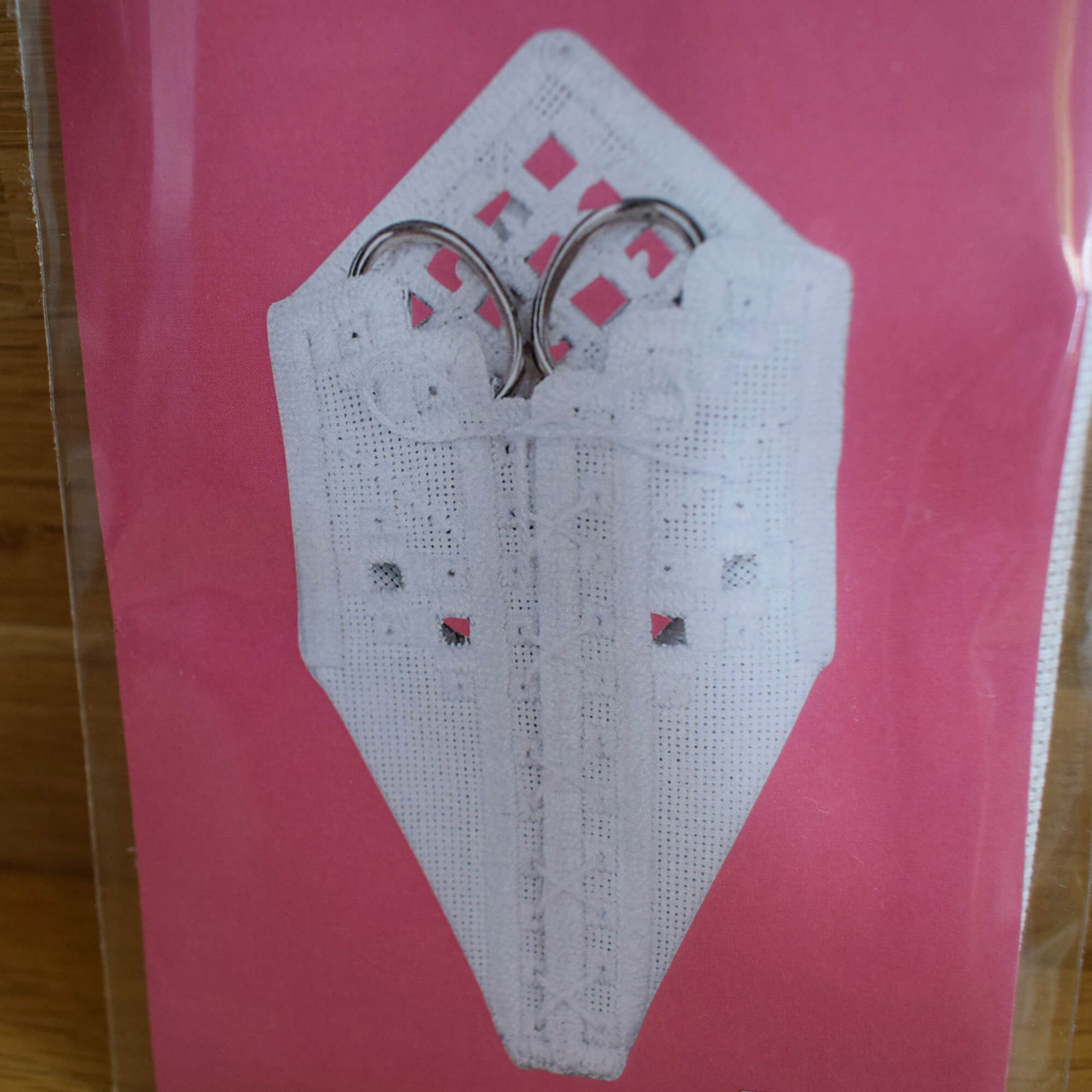 Hardanger Scissors Case Kit - Permin Whitework - Image 2