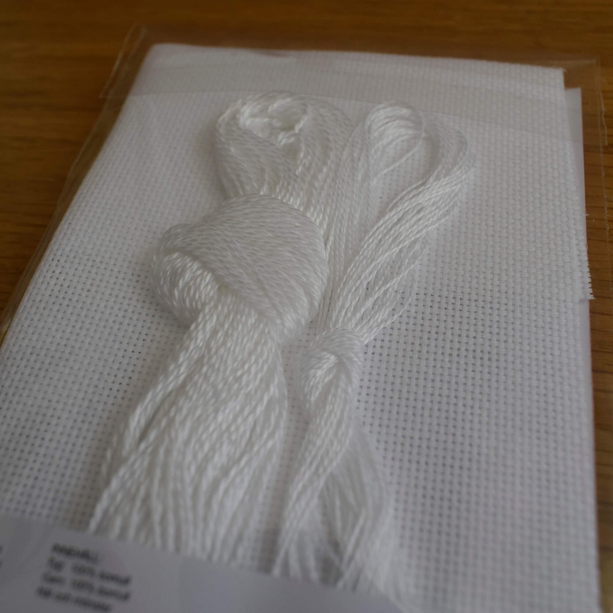 Hardanger Scissors Case Kit - Permin Whitework - Image 3