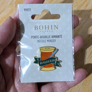 Bohin Magnetic Needle Minder - Vintage Bobbin