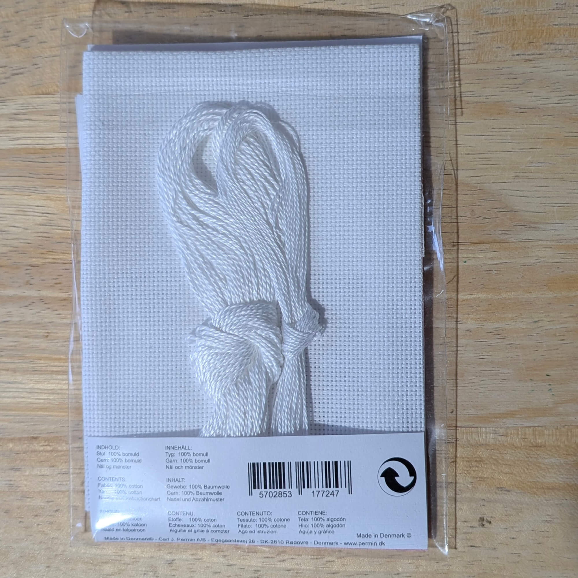 Hardanger Scissors Case Kit - Permin Whitework - Image 2